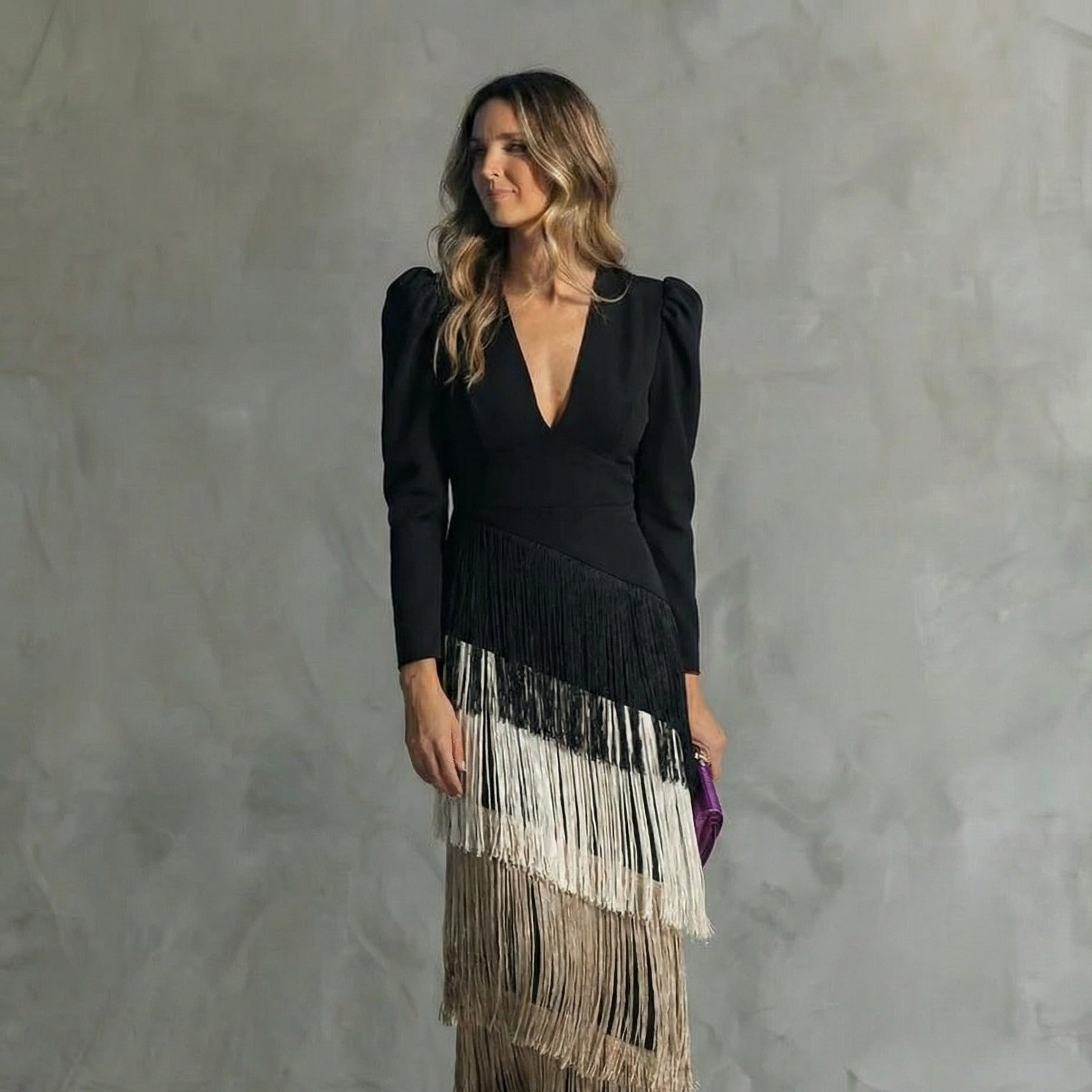 Clara | Vestido elegante con mangas de flecos